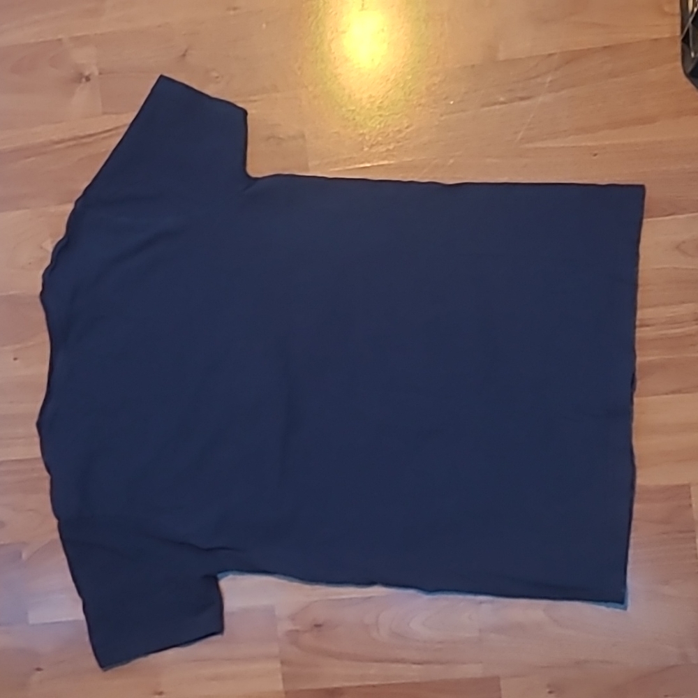Shirt - Picture 2 of 3